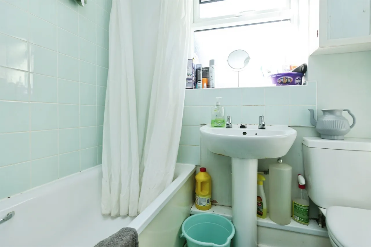 Heathcliff Road, Birmingham, B11, photo 11