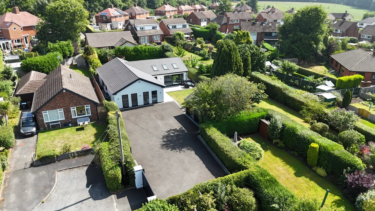 Orchard Close, Oulton, ST15, photo 7