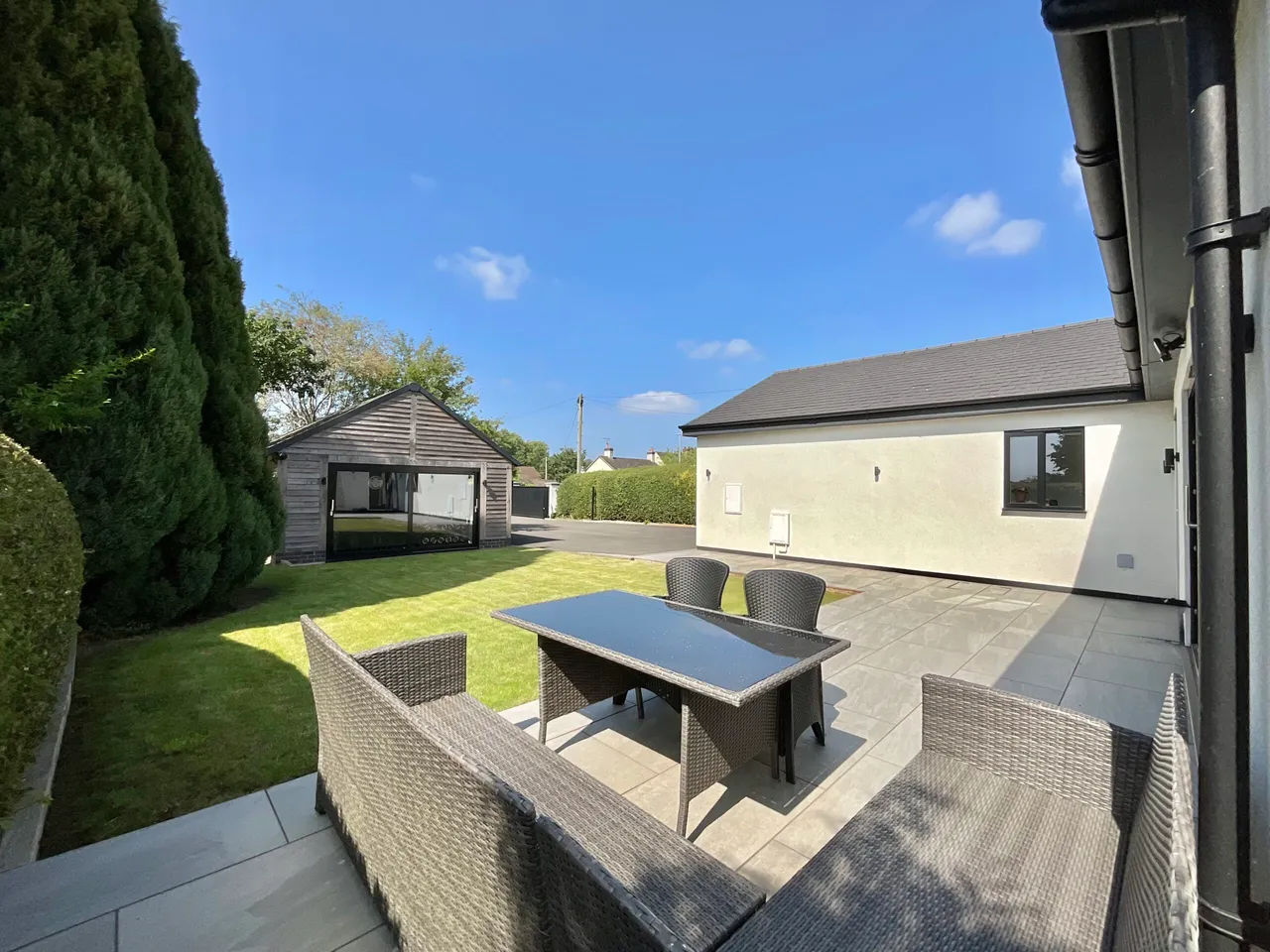 Orchard Close, Oulton, ST15, photo 23