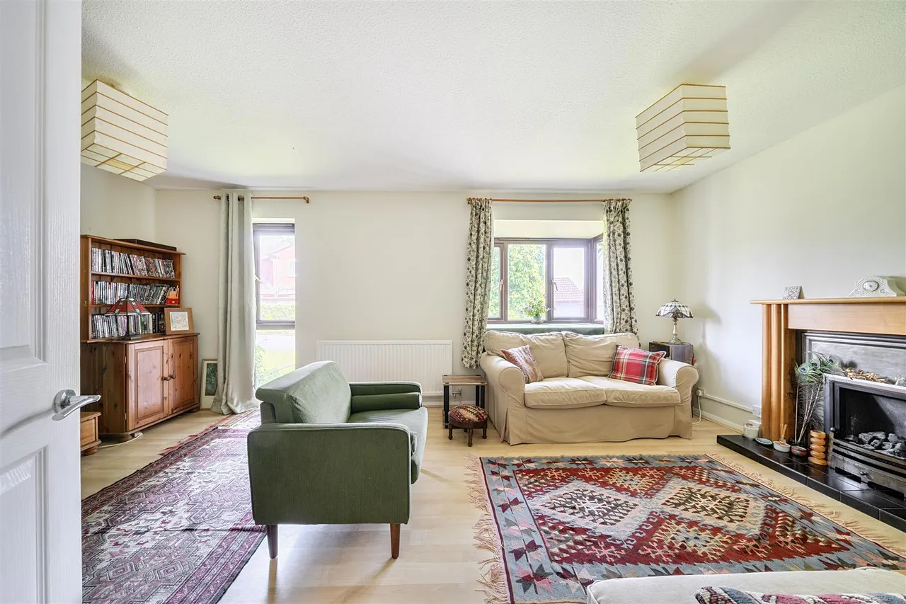 Partridge Close, Corsham, SN13, photo 6