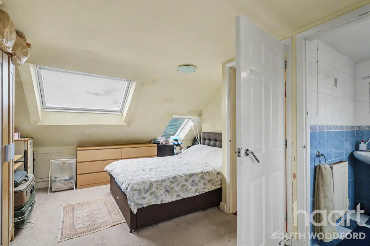 Meadway, Woodford Green, IG8, photo 15
