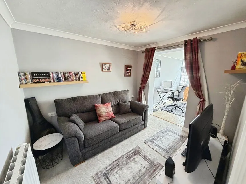 Coopers Close, Nettleham, Lincolnshire, LN2, photo 2