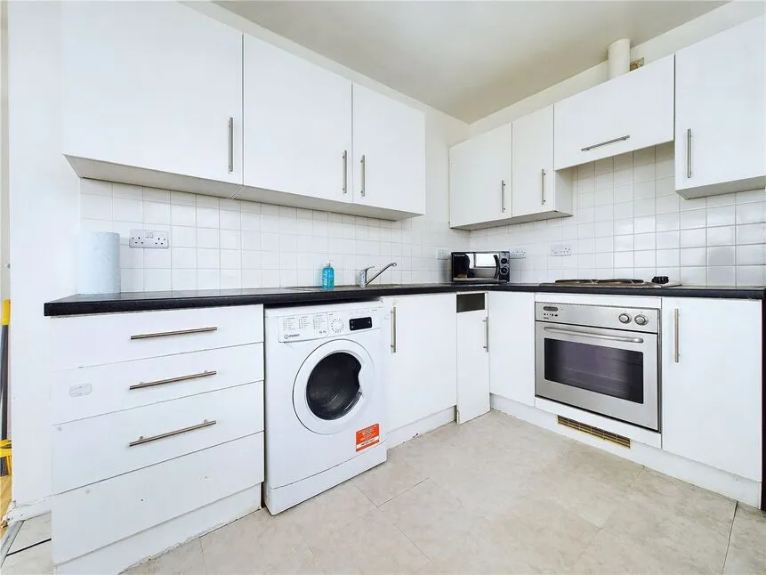 Romford Road, Forest Gate, E7, photo 5