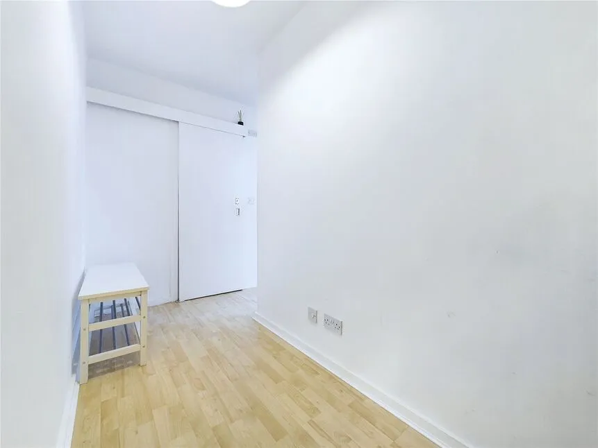Romford Road, Forest Gate, E7, photo 7