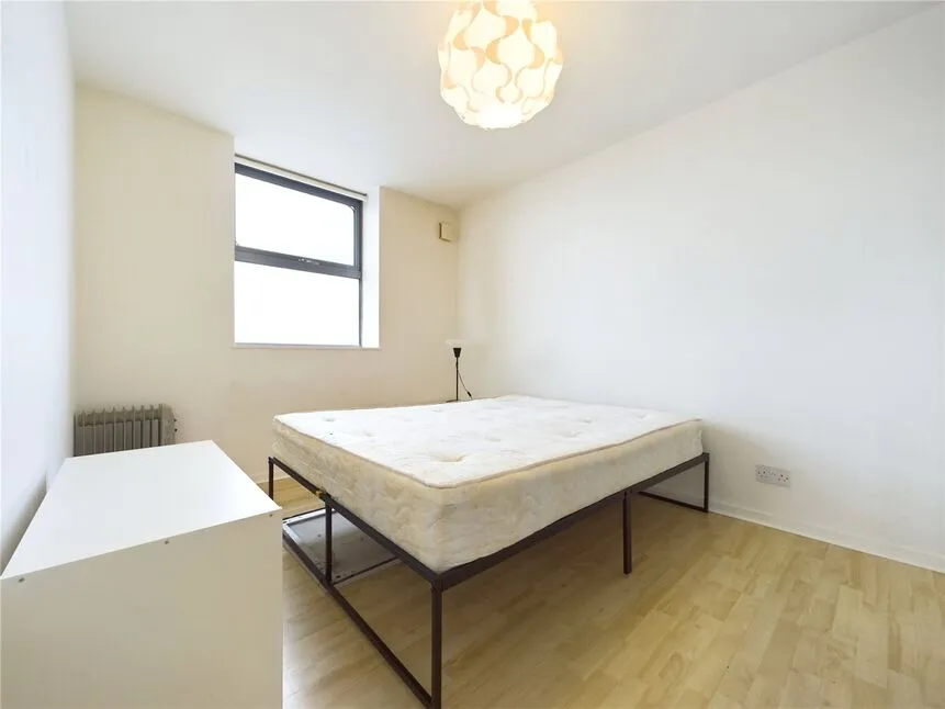 Romford Road, Forest Gate, E7, photo 10