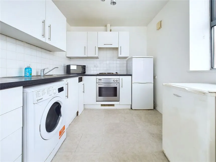 Romford Road, Forest Gate, E7, photo 6