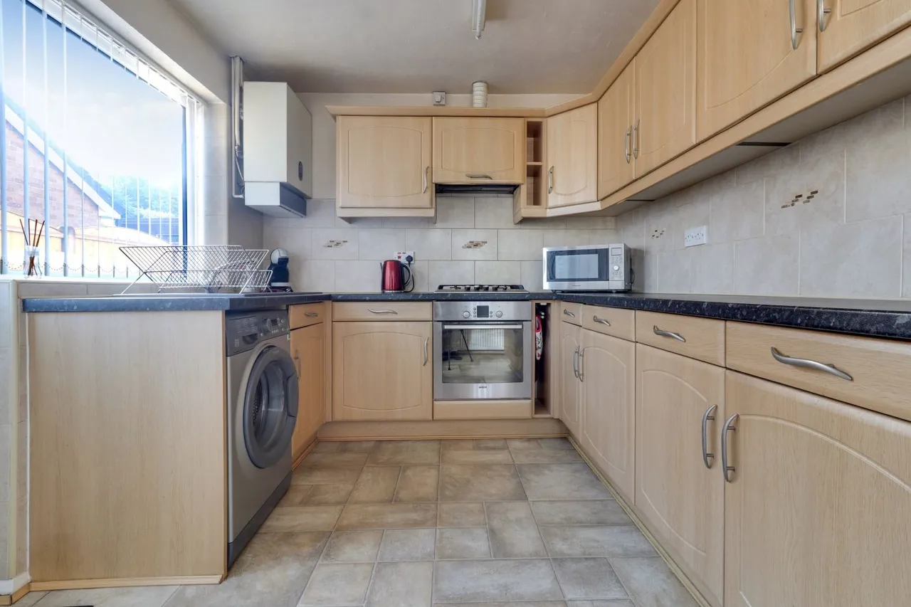 Towngate, Ossett, WF5, photo 4
