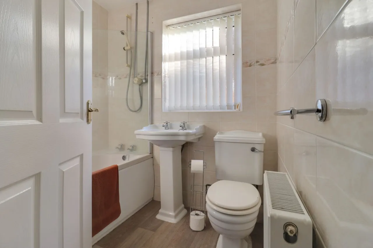 Towngate, Ossett, WF5, photo 11