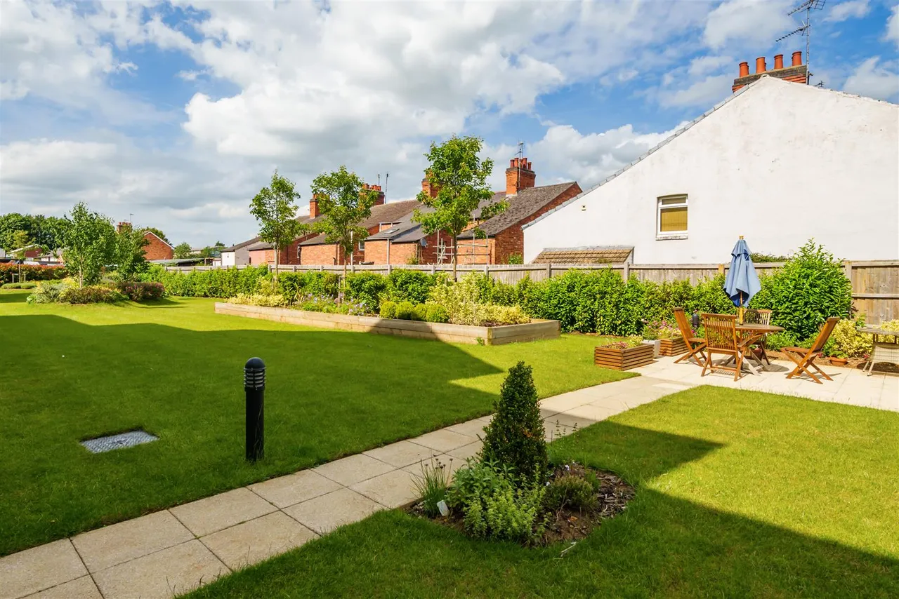 Clarence Street, Market Harborough, LE16, photo 20