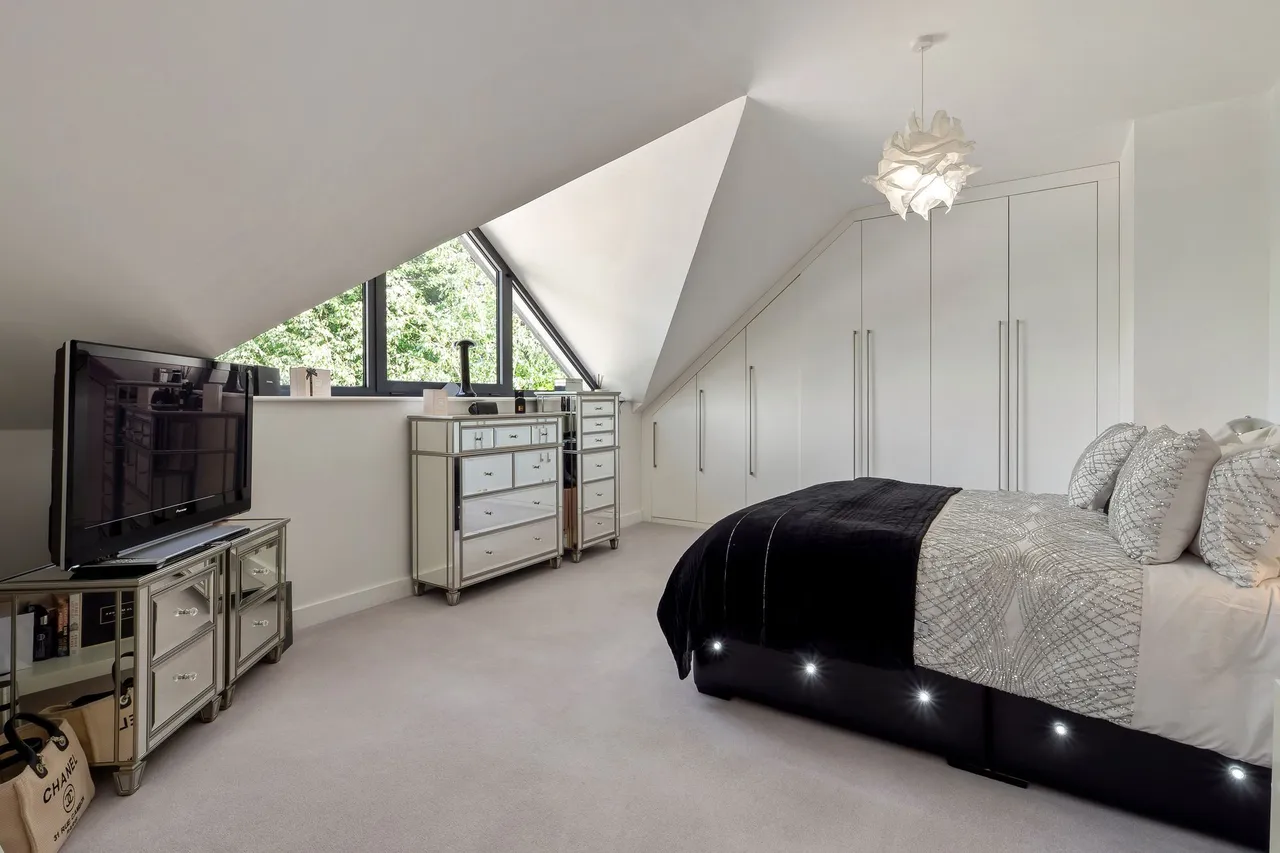 Butley Lanes, Macclesfield, photo 18