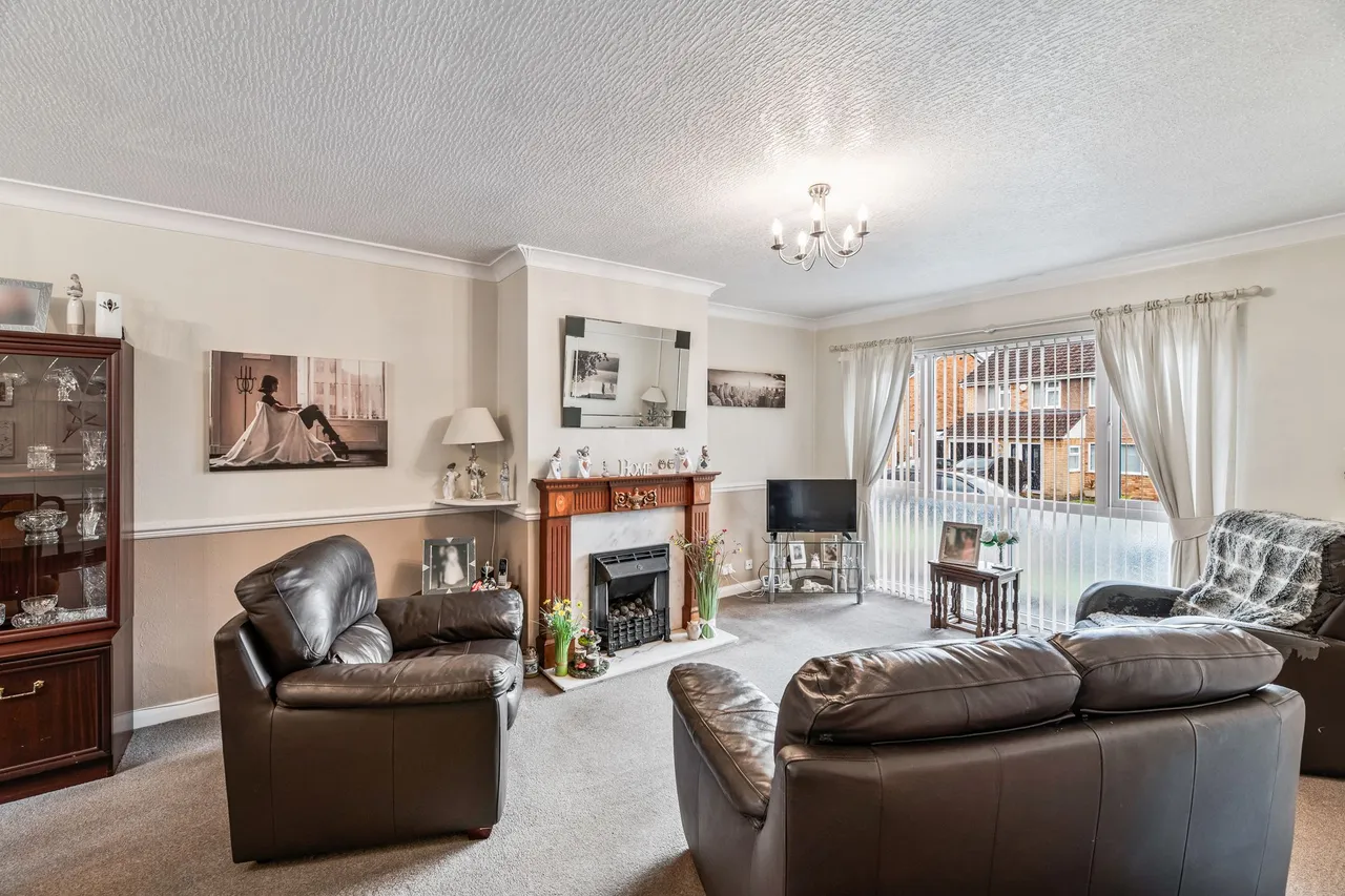 Blue Hatch, Frodsham, photo 5