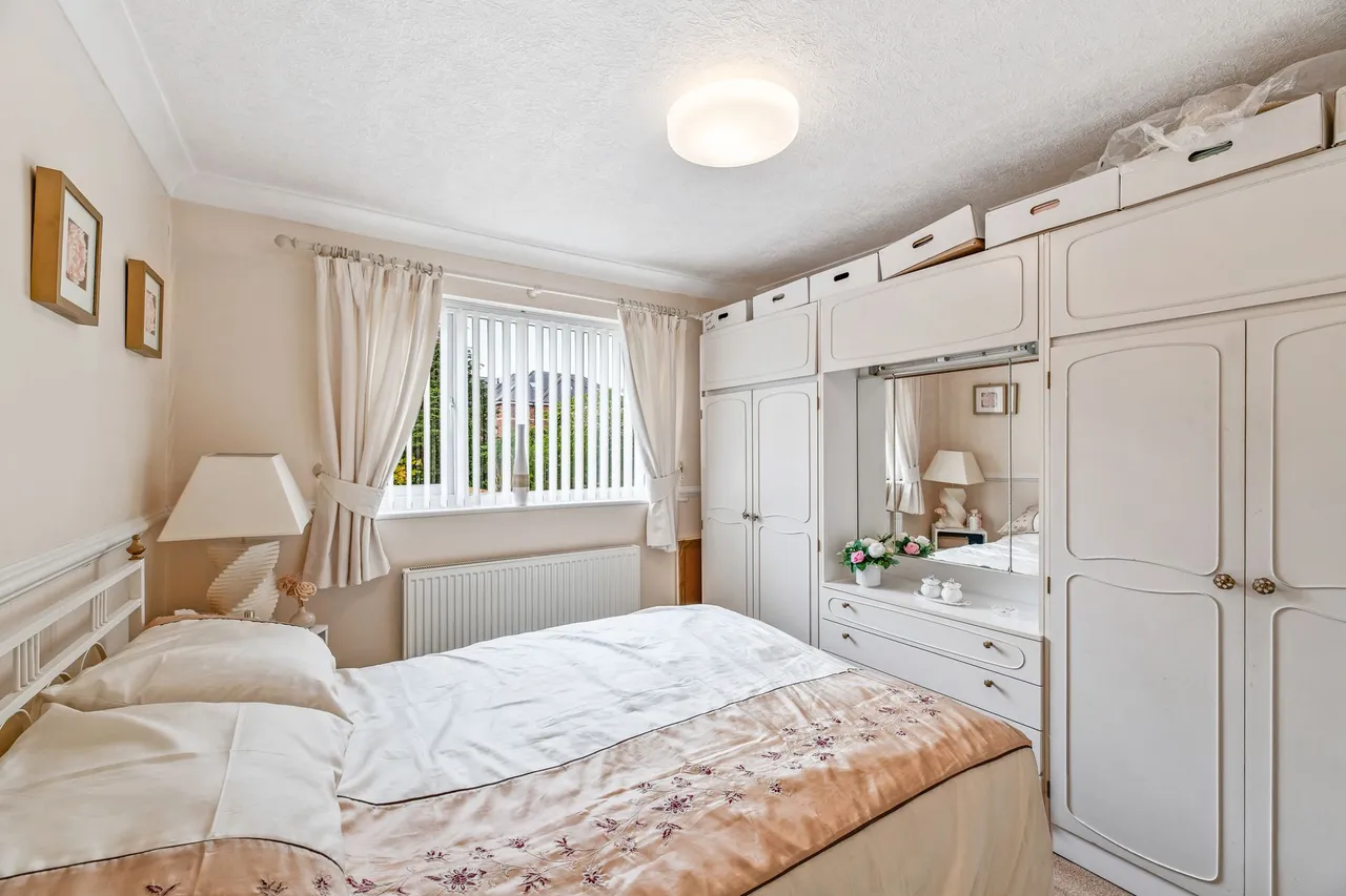 Blue Hatch, Frodsham, photo 9
