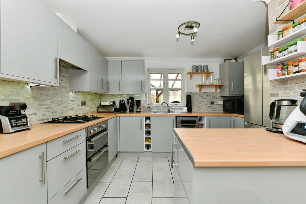 Walnut Grove, Shepton Mallet, BA4, photo 6