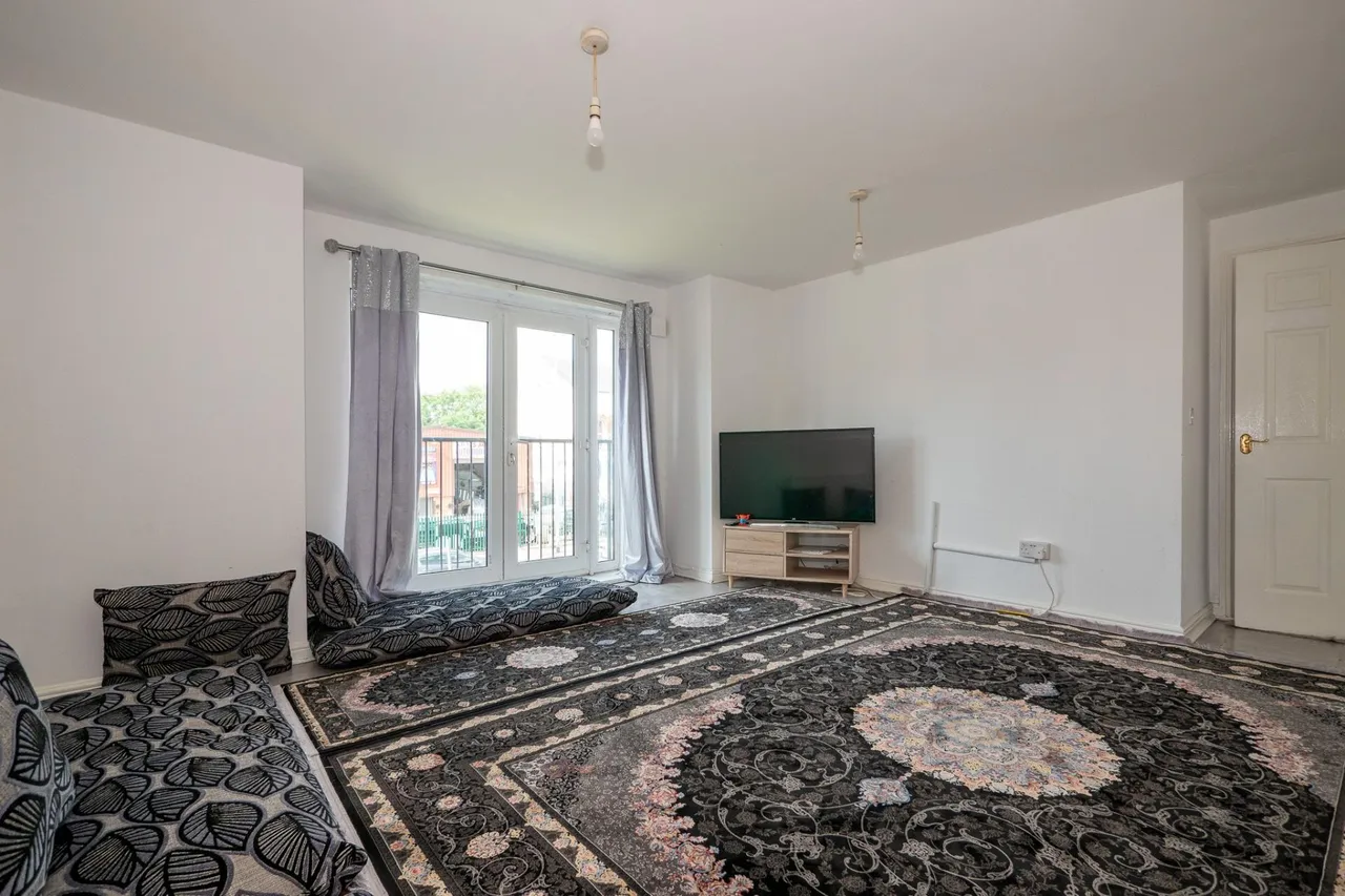 Martingale Court, Manchester, Cheetham Hill, M8, photo 4