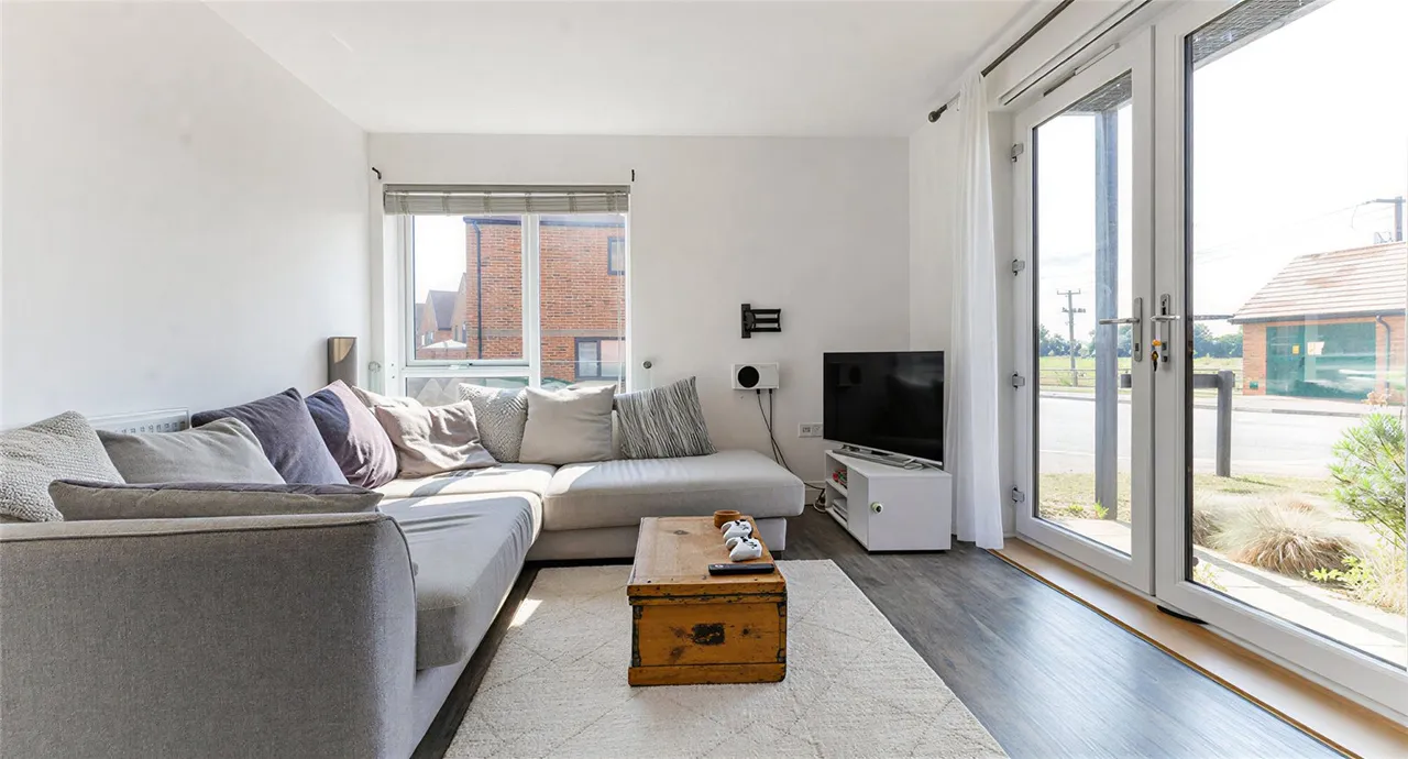 Rosa Close, Godalming, GU7, photo 2