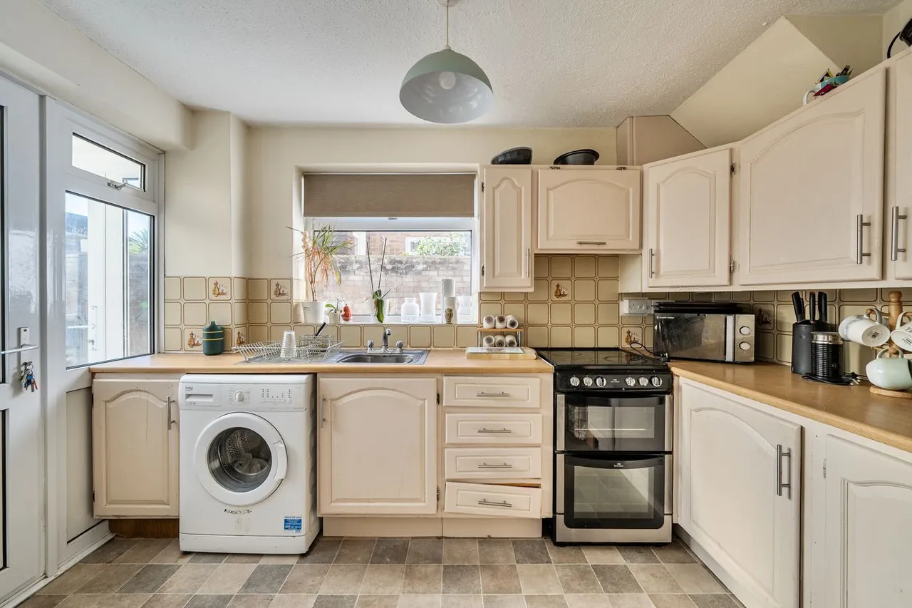 Somerleaze Close, Wells, BA5, photo 6