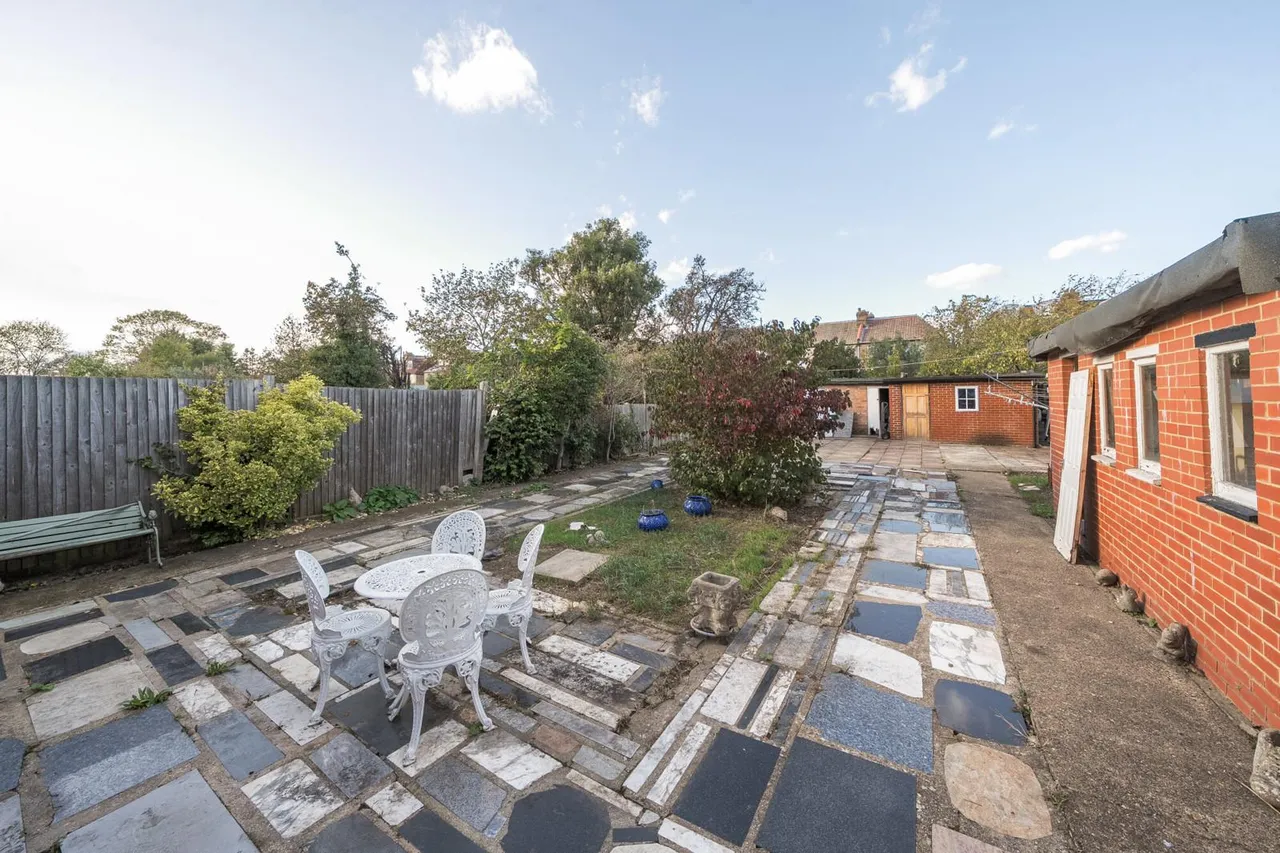 Newquay Road, SE6, photo 4