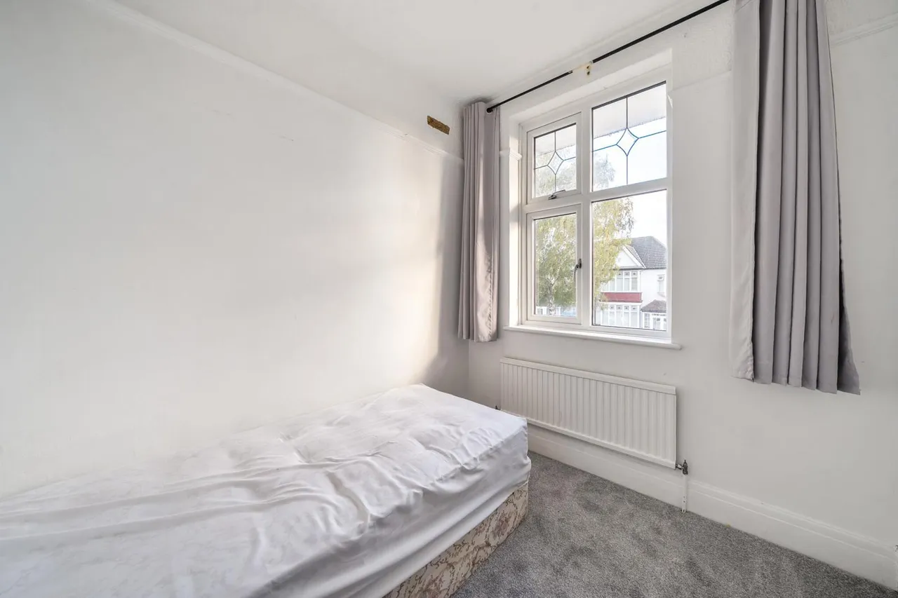 Newquay Road, SE6, photo 8