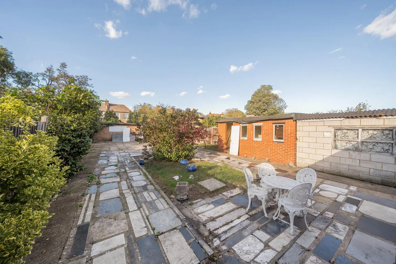 Newquay Road, SE6, photo 12