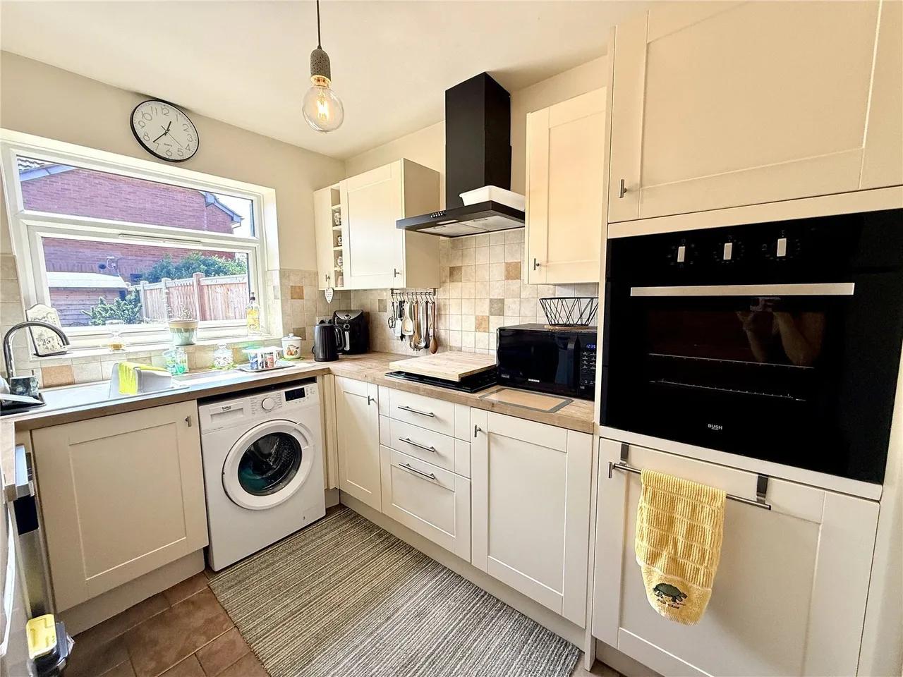 Oakwood Close, Blackpool, FY4, photo 3