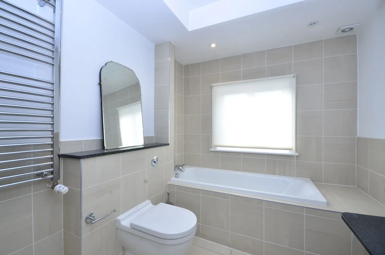 33b Arkwright Road, London, photo 6
