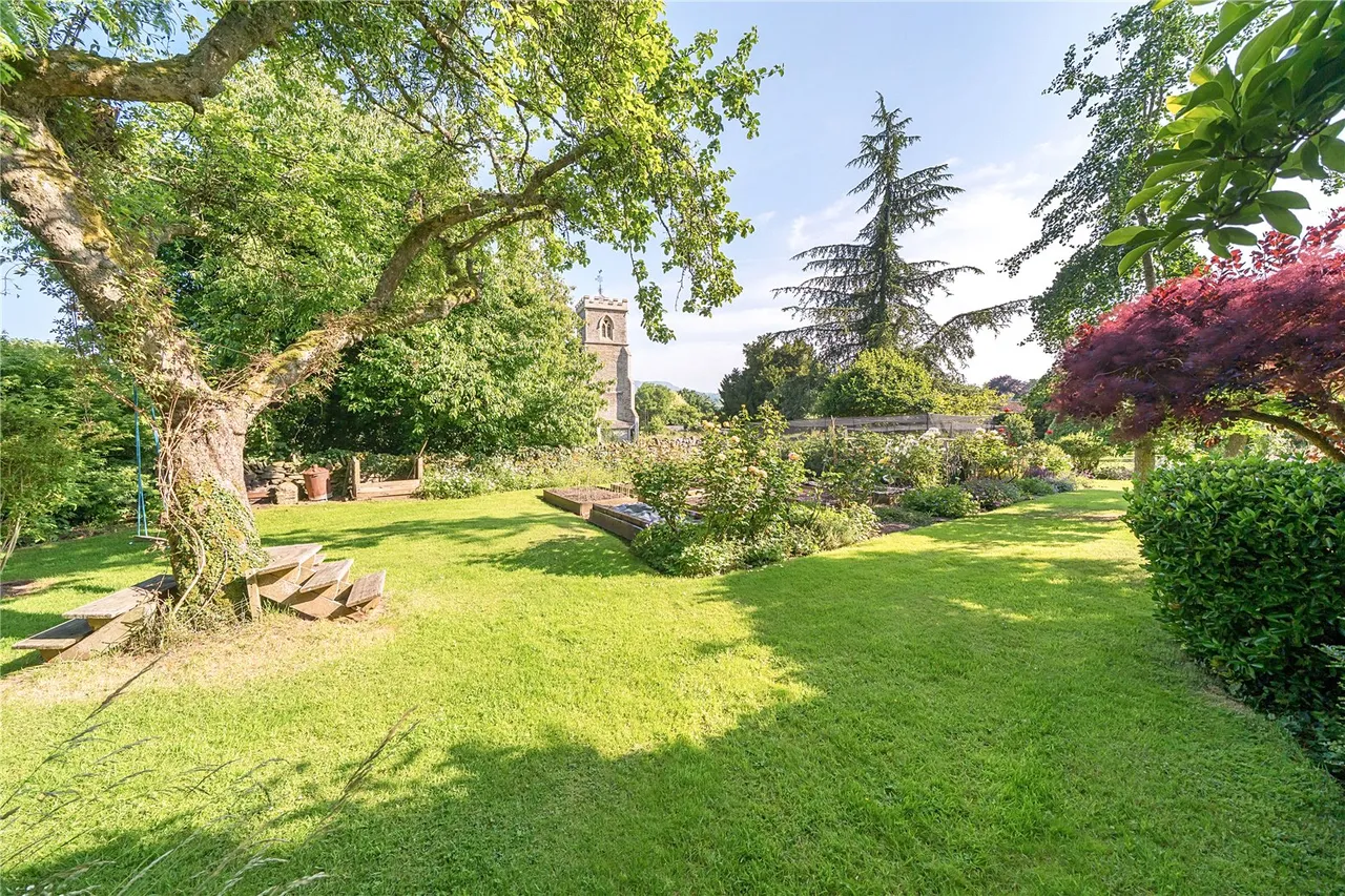 Llowes, Hay-On-Wye, photo 25