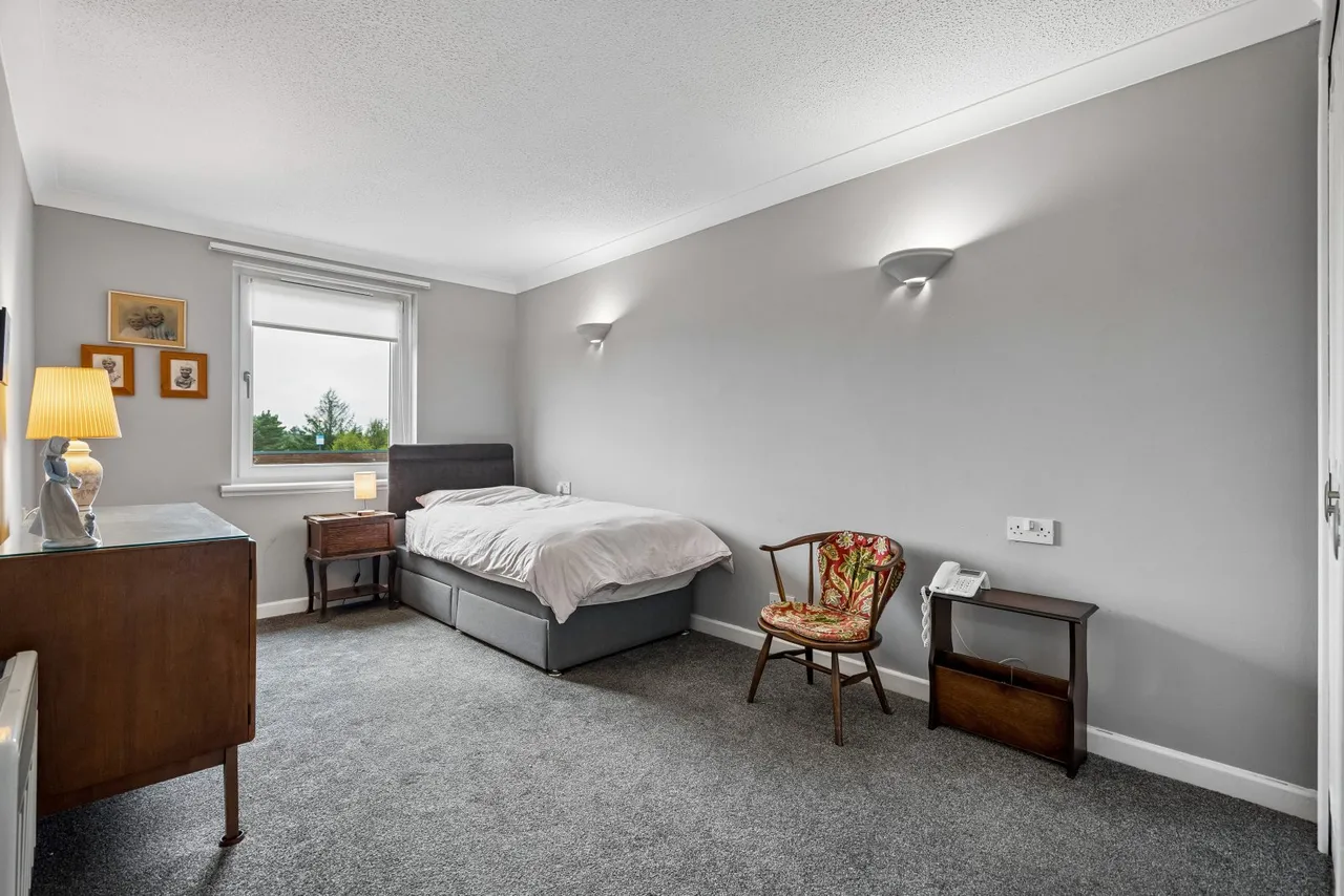 Fenwick Road, Giffnock, G46, photo 8