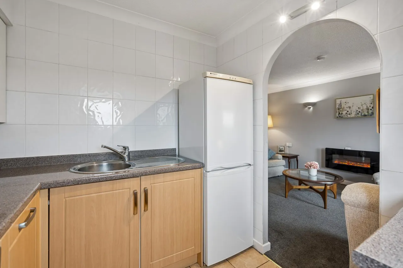 Fenwick Road, Giffnock, G46, photo 7