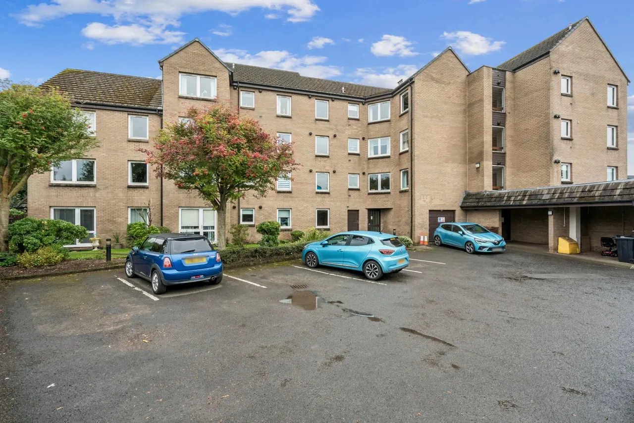 Fenwick Road, Giffnock, G46, photo 19