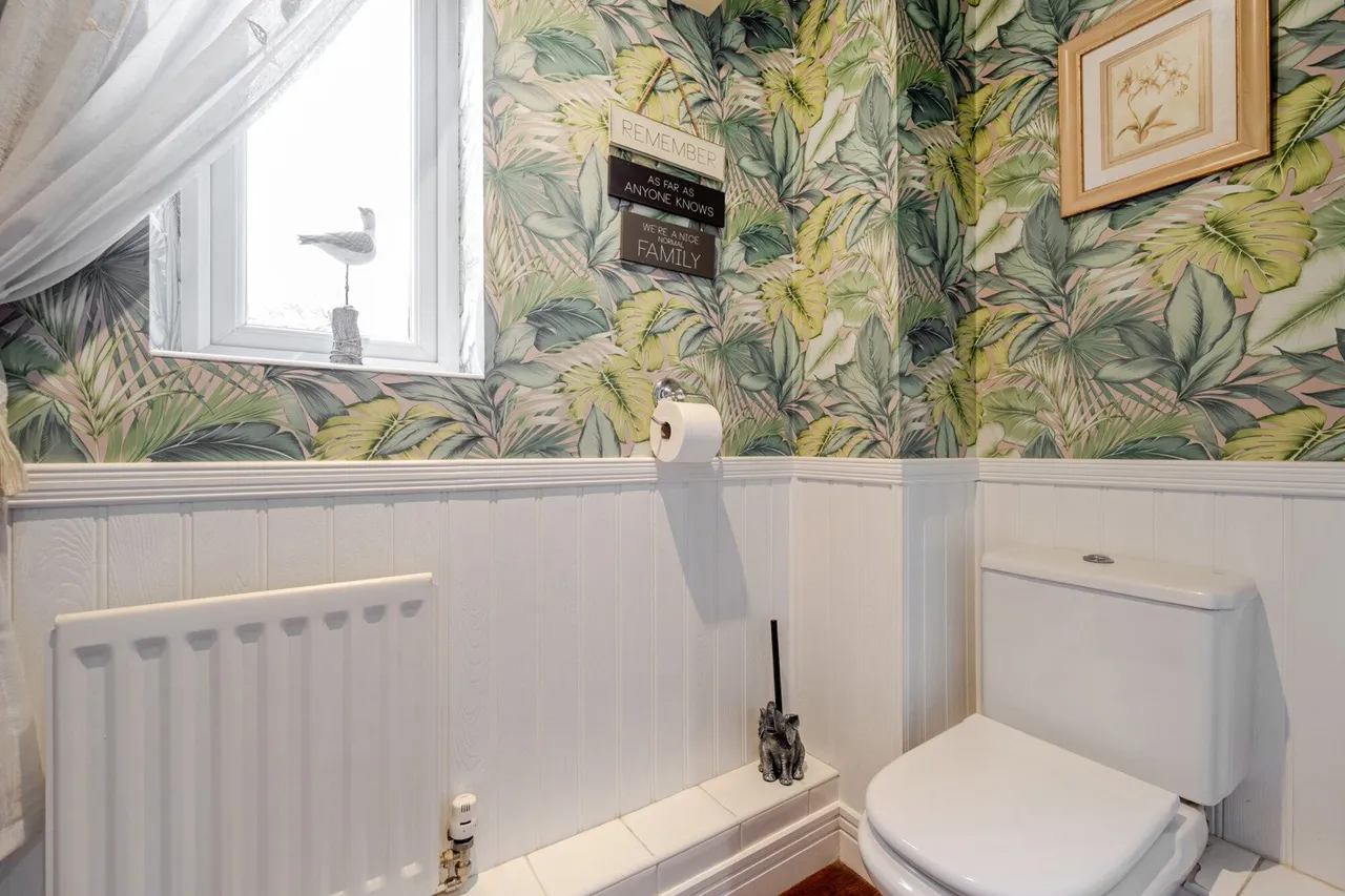 Pucknells Close, Kent, BR8, photo 25
