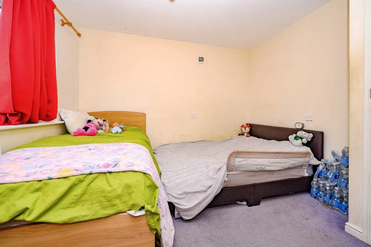 Morgan Close, LUTON, Bedfordshire, LU4, photo 11