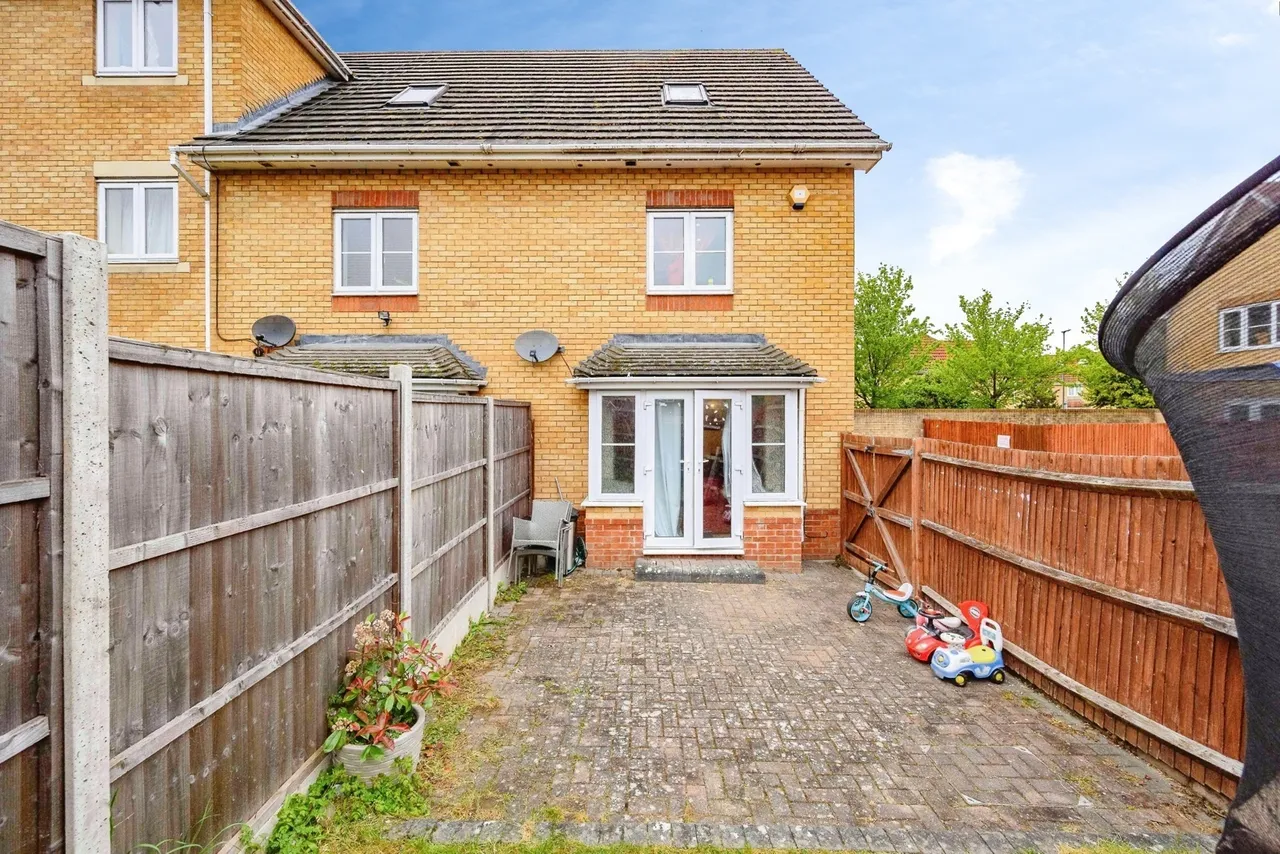 Morgan Close, LUTON, Bedfordshire, LU4, photo 4