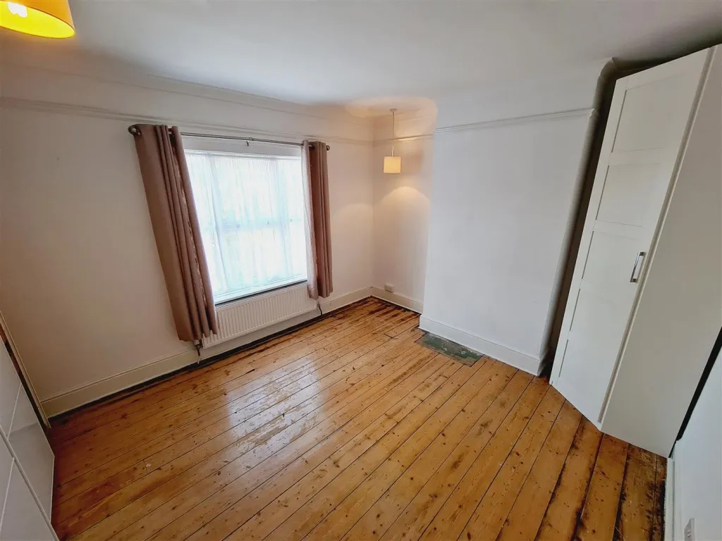 Robinson Road, Rushden, photo 8