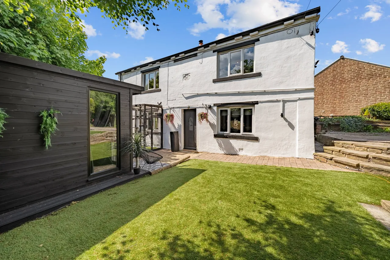 3 bed house for sale, Jester Cottage, Queensbury