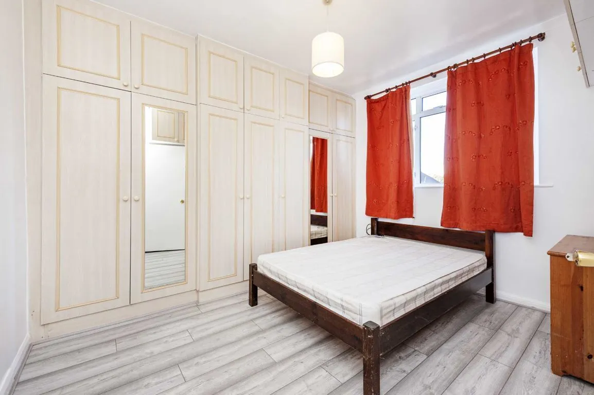 Streatham Vale, SW16, photo 5