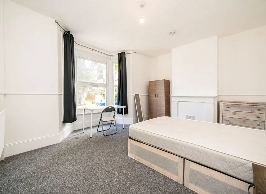 Clayton Road, Peckham, SE15, photo 8