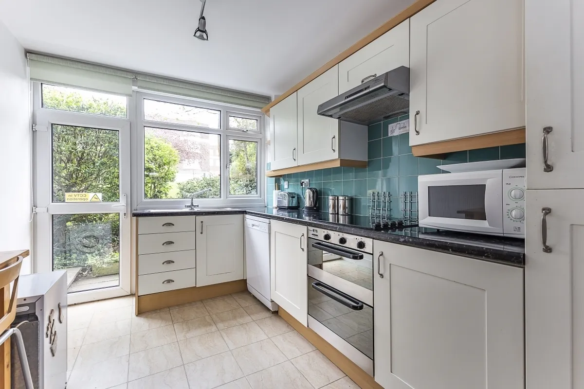 Lansdowne Road London SW20, photo 4