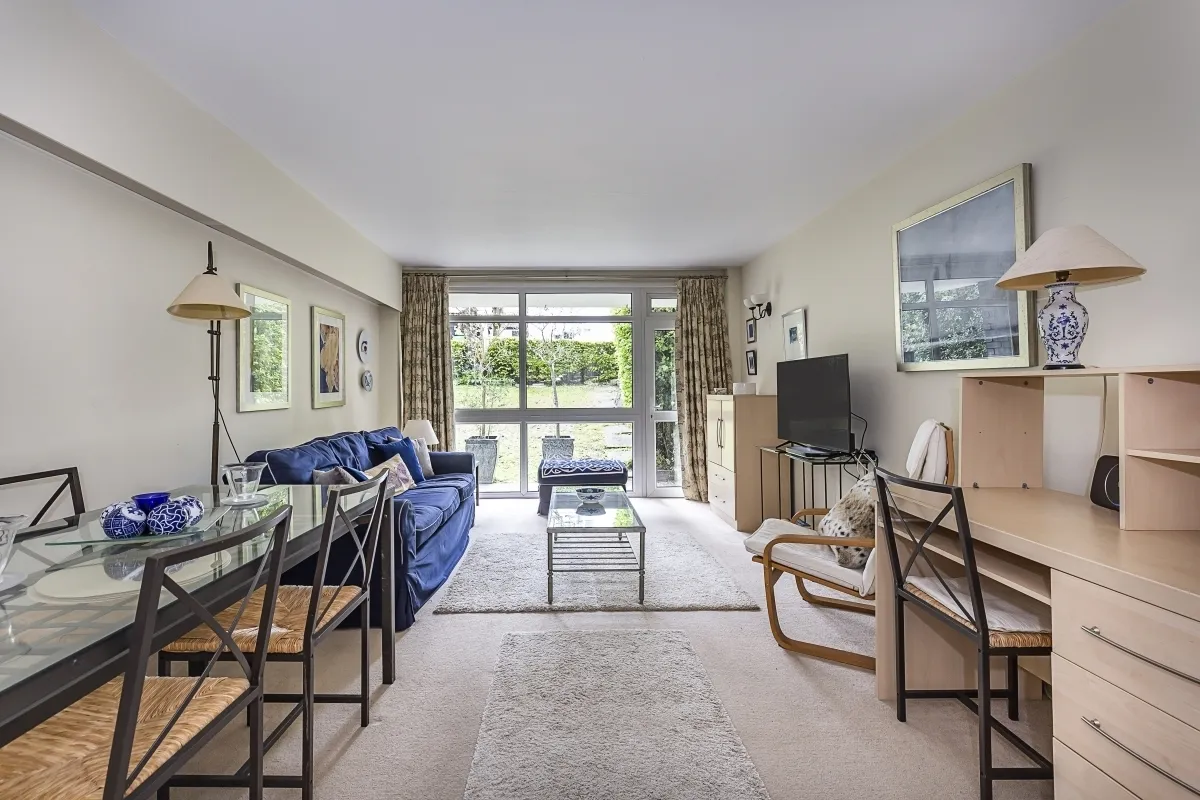 Lansdowne Road London SW20, photo 2