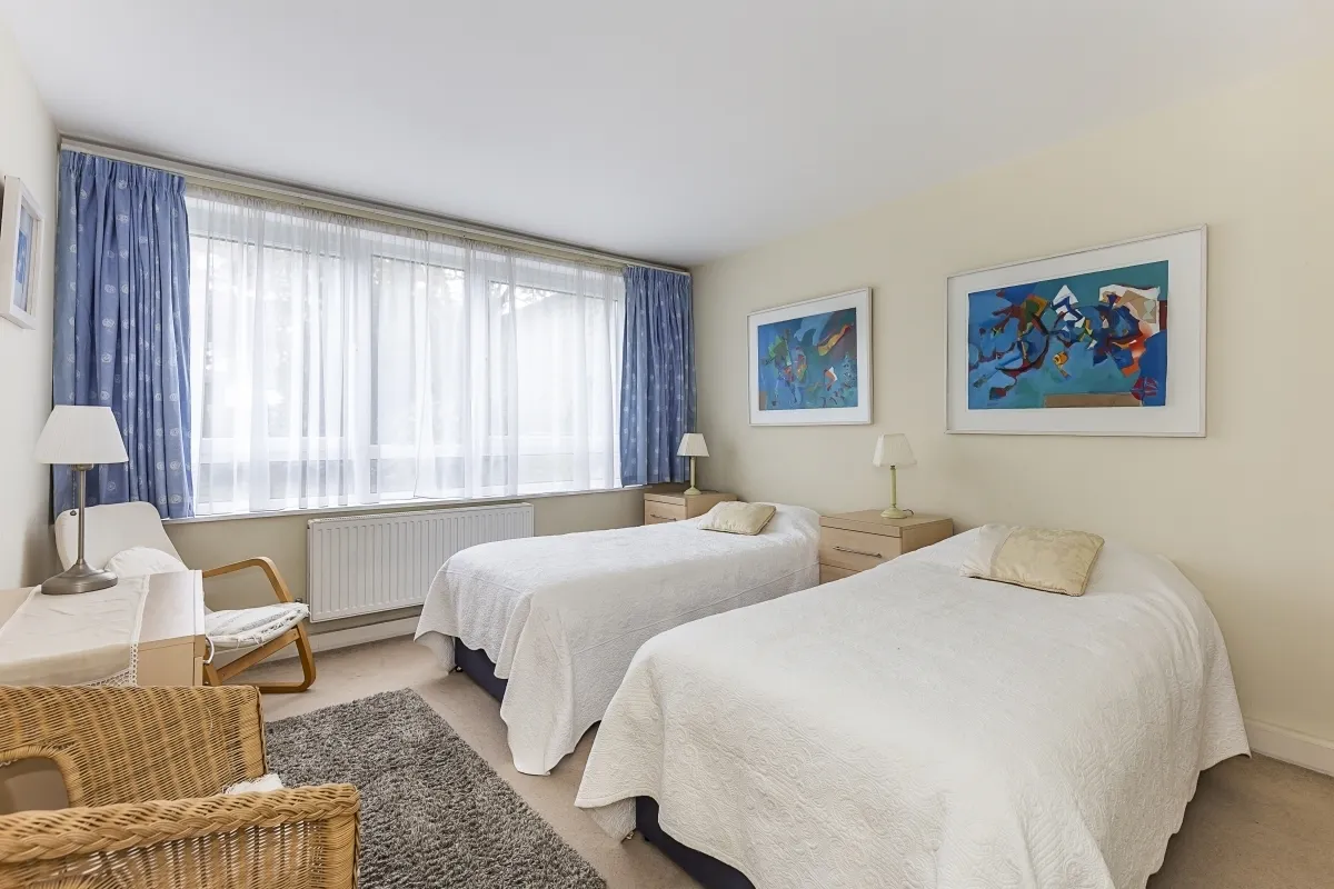 Lansdowne Road London SW20, photo 9