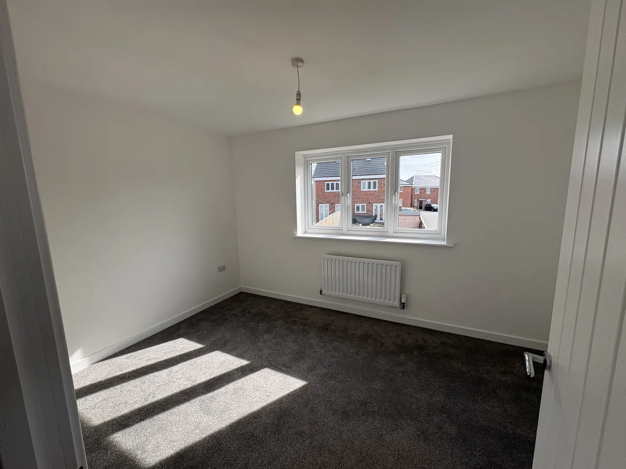 Trones Wood Lane, Widnes, WA8, photo 5