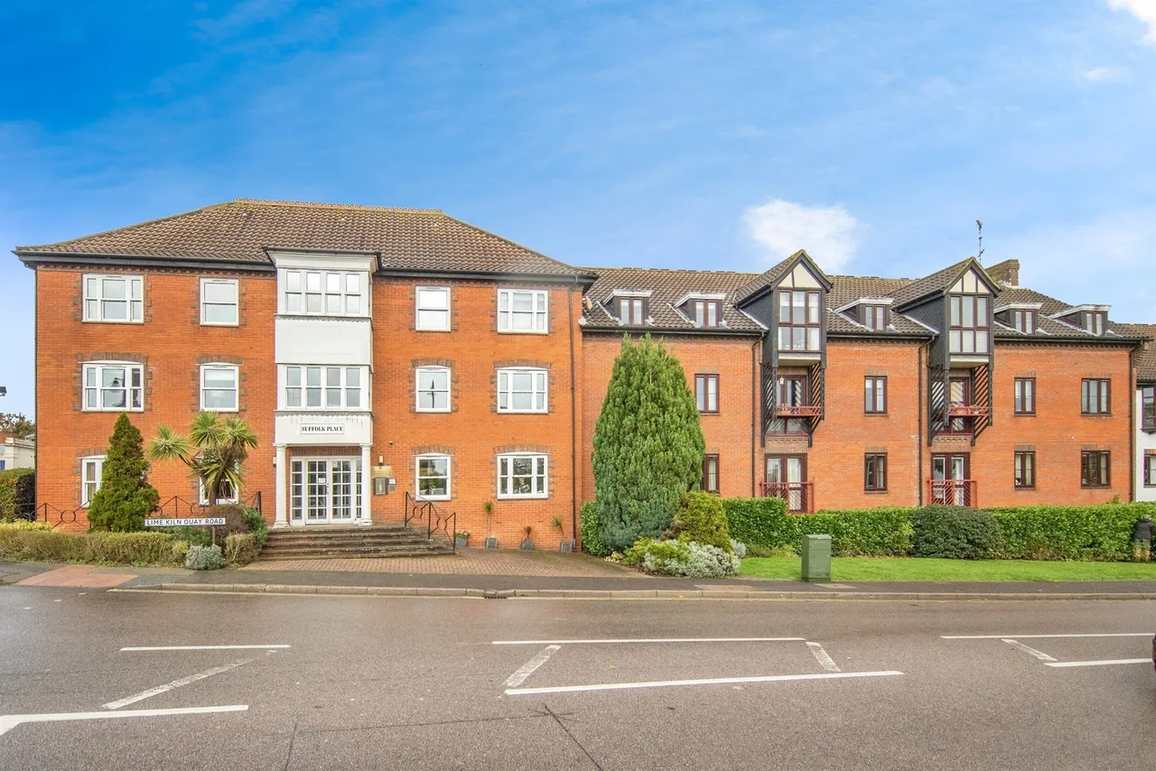 2 bed flat for sale — Suffolk Place, WOODBRIDGE