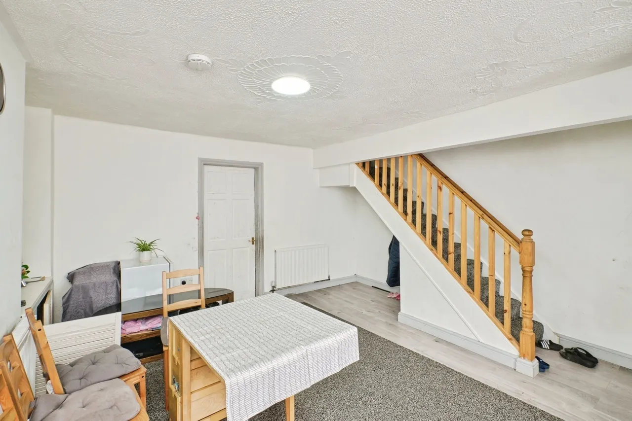 Henshaw Grove, Birmingham, B25, photo 4