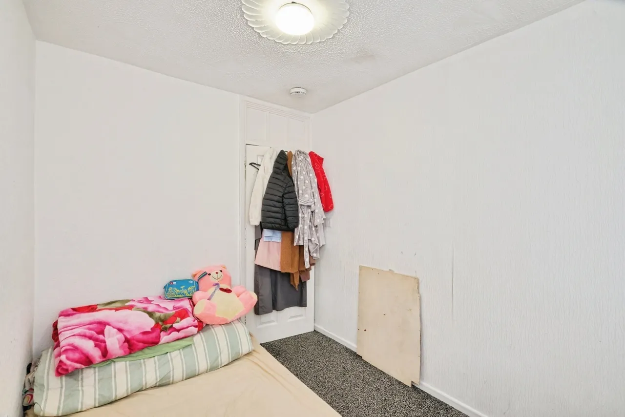 Henshaw Grove, Birmingham, B25, photo 16