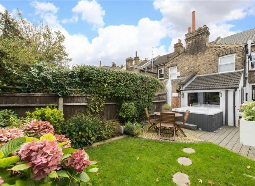 Troughton Road, Charlton, SE7, photo 8