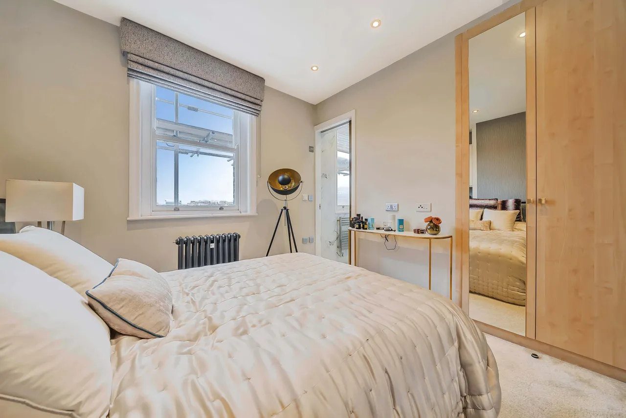 5 Kings House, 396 Kings Road, London, photo 3