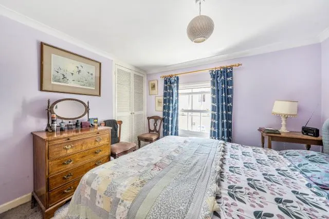 Priory Place, Hungerford, RG17, photo 10