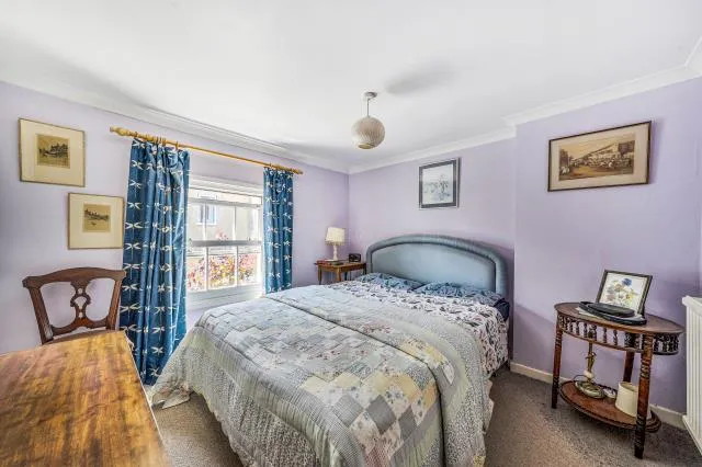 Priory Place, Hungerford, RG17, photo 11