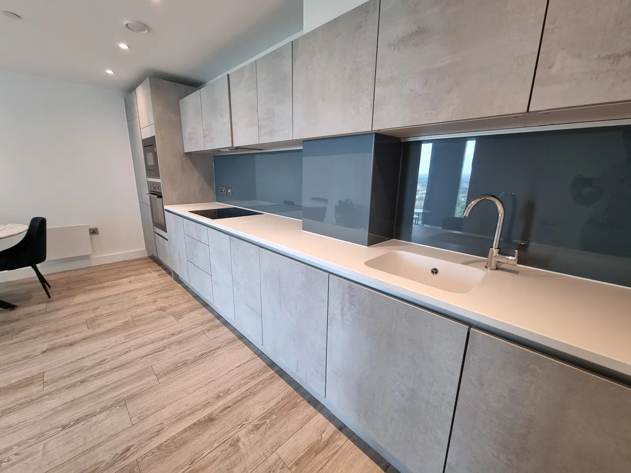 The Blade, Silvercroft Street, M15, photo 6