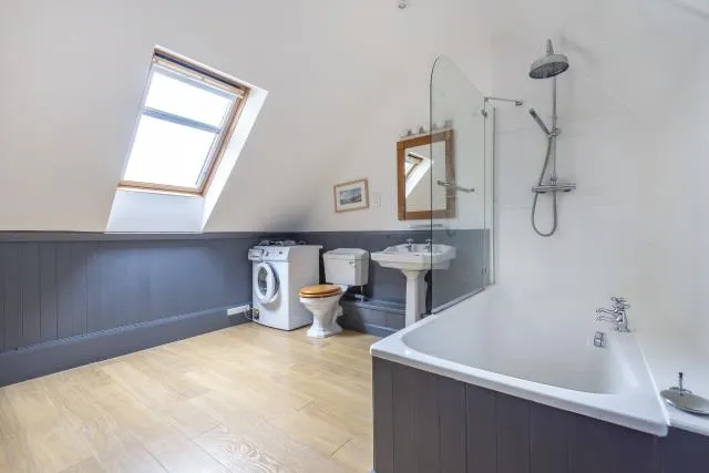Little Faringdon, Lechlade, GL7, photo 11