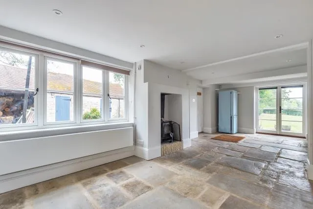 Little Faringdon, Lechlade, GL7, photo 5